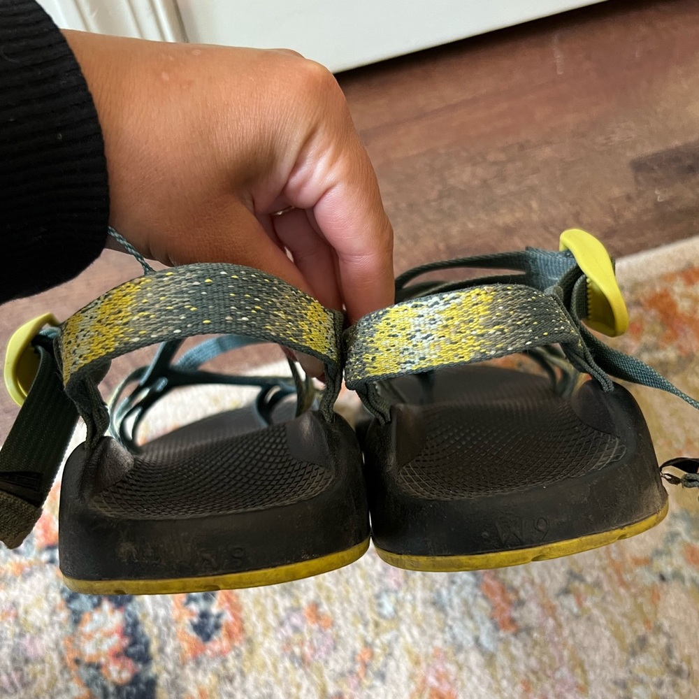 Chacos - Picture 2 of 5